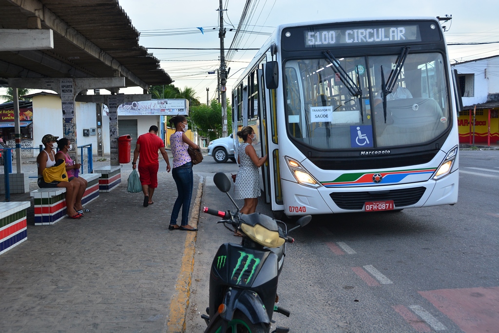 Como chegar até Br-230 Rodovia Governador Pedro Gondim, Km 16,2 Leste em  João Pessoa de Ônibus?