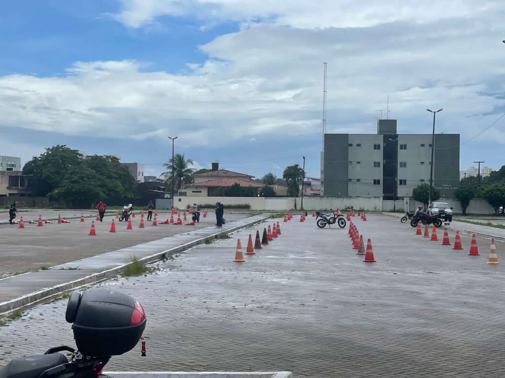 Defesa Civil abre inscrições para curso de pilotagem de moto