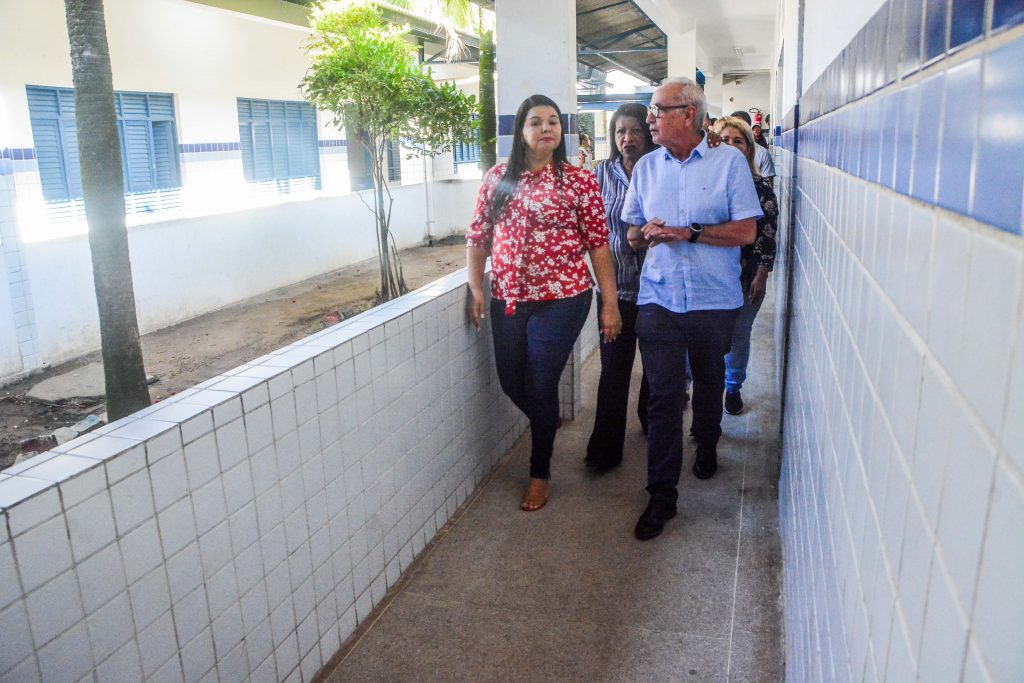 OS reformaescola Penha cicerolucena foto dayseeuzebio 6 1024x683 - Em João Pessoa : Cícero Lucena assina Ordem de Serviço para reestruturação de escola e CMEI no bairro da Penha