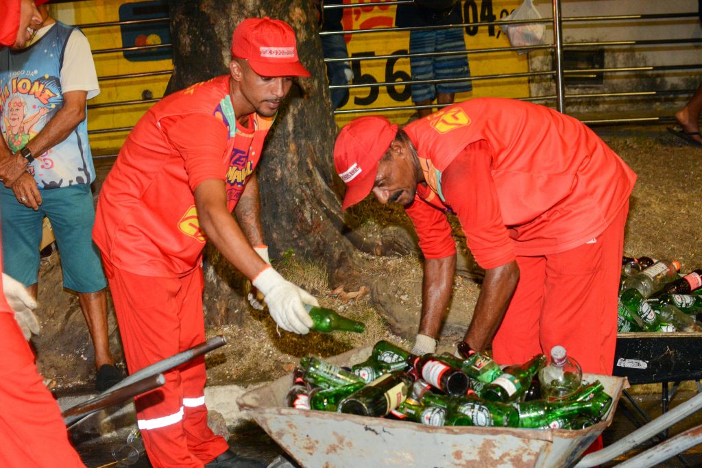 Muricocas de Miramar foto Carlos Nunes 15 02 2023 8 1024x683 - João Pessoa : Bloco da Limpeza recolhe 17 toneladas de resíduos no desfile das Muriçocas do Miramar