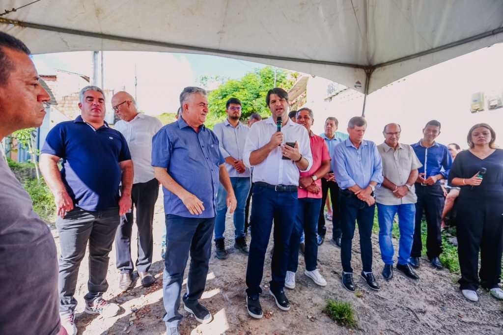 WhatsApp Image 2023 05 12 at 09.29.40 1 1024x682 - Em João Pessoa: Leo Bezerra autoriza obras de pavimentação e urbanização no bairro de Oitizeiro