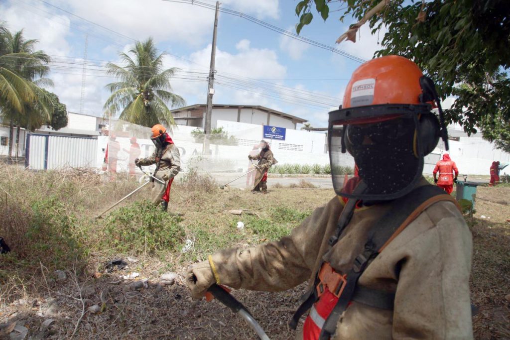 Emlur mantém realização de coletas e varrição neste feriado de 8 de dezembro