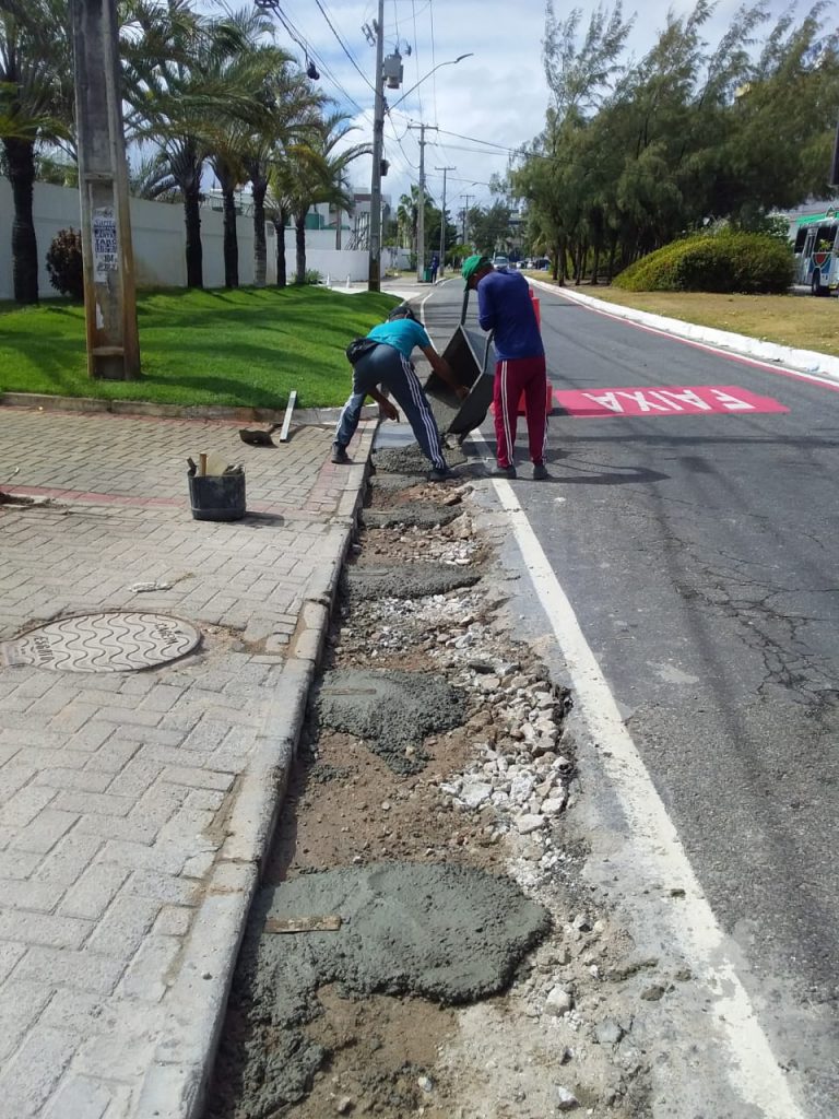 Mais de 20 bairros recebem serviços de manutenção da Seinfra nesta quinta-feira