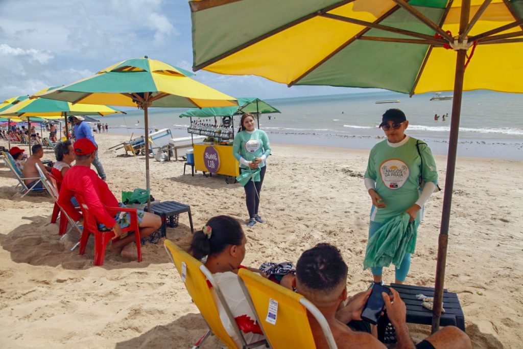 Prefeitura realiza ação educativa com programa ‘Amigos da Praia’ a partir desta sexta-feira