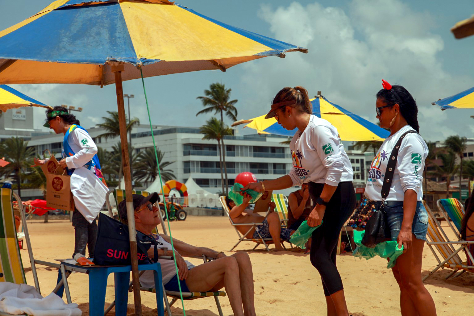 Emlur encerra programa Amigos da Praia, mas continua trabalho permanente sobre descarte de resíduos