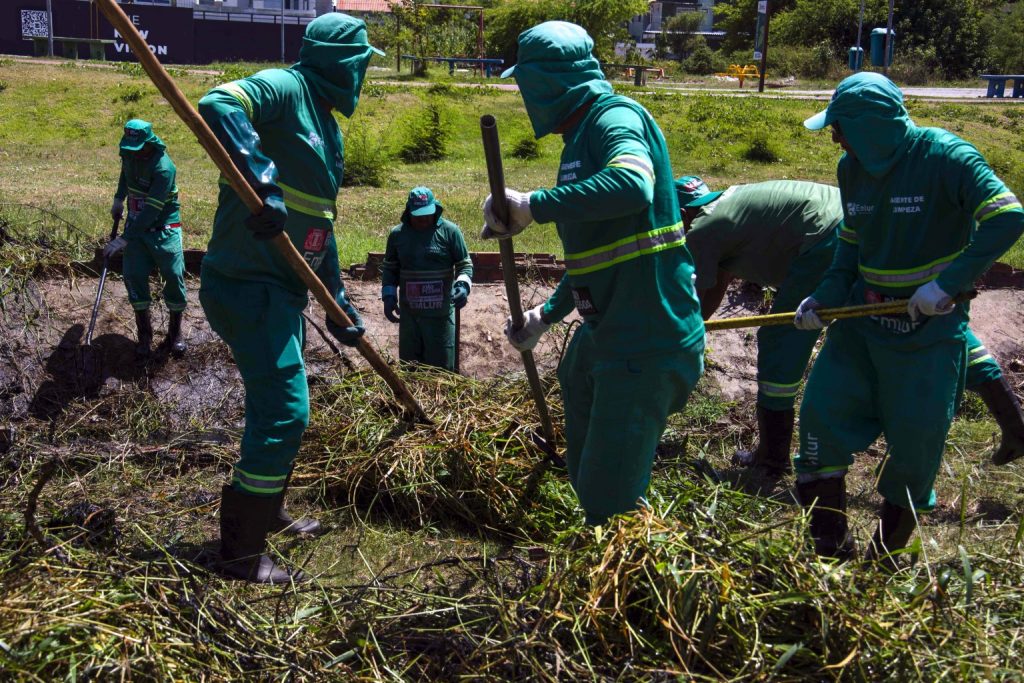 Emlur alerta que descarte irregular de resíduos pode causar alagamentos em período chuvoso