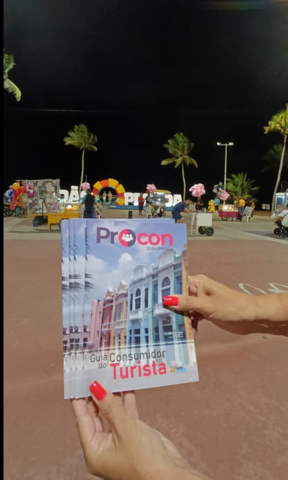 Procon-JP e Setur já distribuíram mais de cinco mil Guias do Consumidor Turista em quase um ano do lançamento
