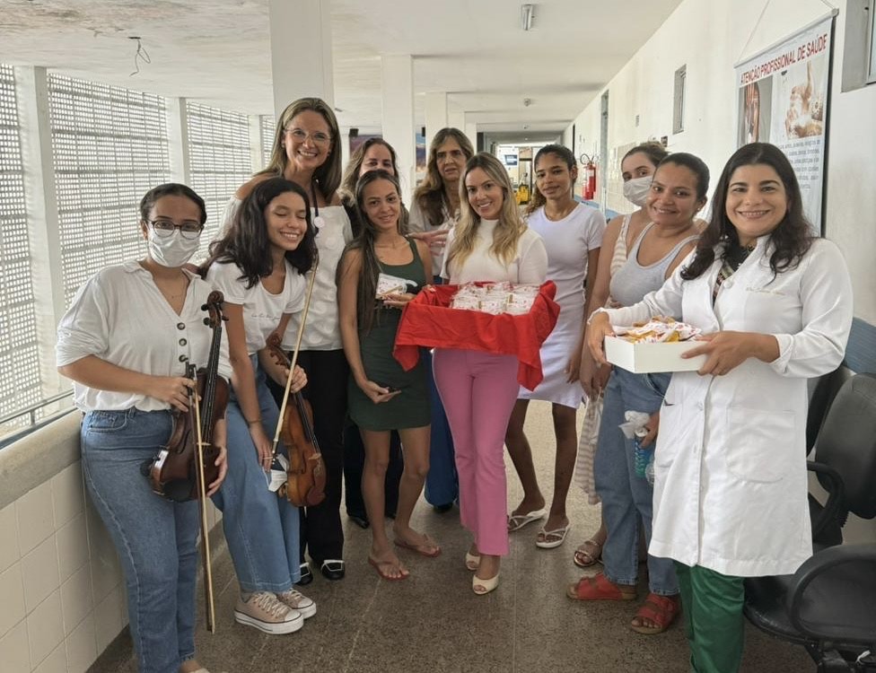 Pacientes e equipe do Instituto Cândida Vargas celebram Dia da Mulher com atividades especiais