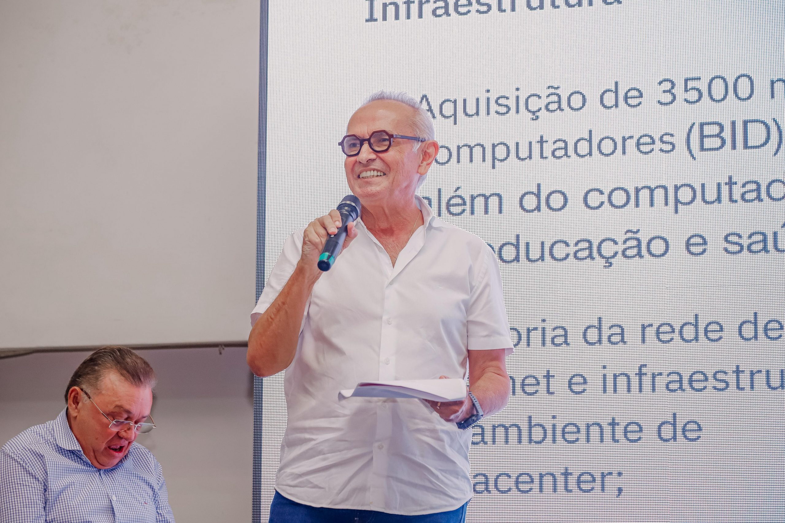 Cícero Lucena apresenta João Pessoa 24 horas, que amplia a oferta de serviços da Prefeitura de forma online